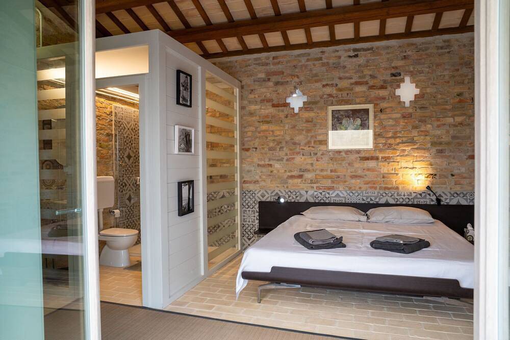 Mike's Dinghy House in Città Sant'Angelo, Città Sant'Angelo region