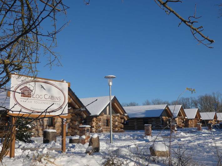 Chalet für 4 Personen, mit Terrasse und Garten sowie Sauna und Ausblick in Mecklenburgische Seenplatte