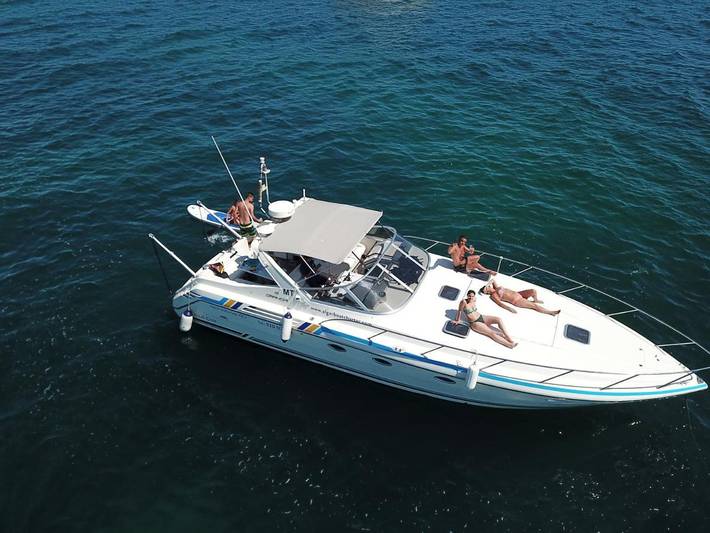 Barco para 4 pessoas, com Varanda e Jacuzzi e ainda Terraço and Vista no Algarve
