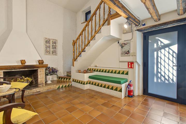 Country House 'Masia De Can Creus 1890' in Bescanó, Gironès