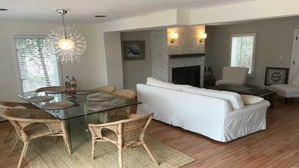 Vacation House for 8 Guests in Westhampton Beach, North Fork, Picture 3