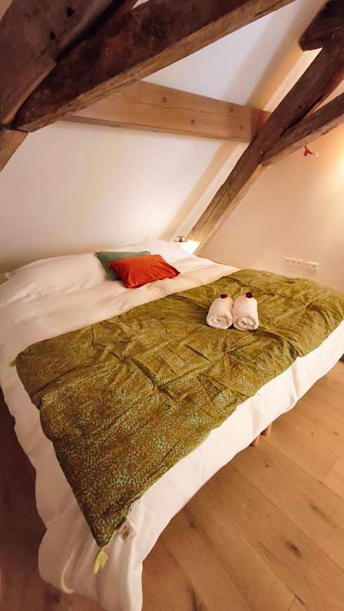 Location de vacances pour 8 personnes, avec jardin ainsi que sauna et terrasse dans Plage De La Chatiere Conjux - 3