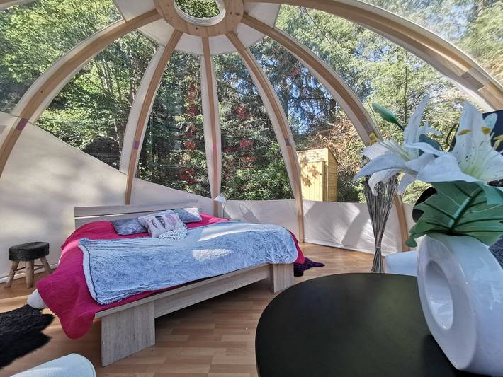 Guest Room “Bulle des Châteaux” with Wi-Fi and Pool in Chitenay, Sologne