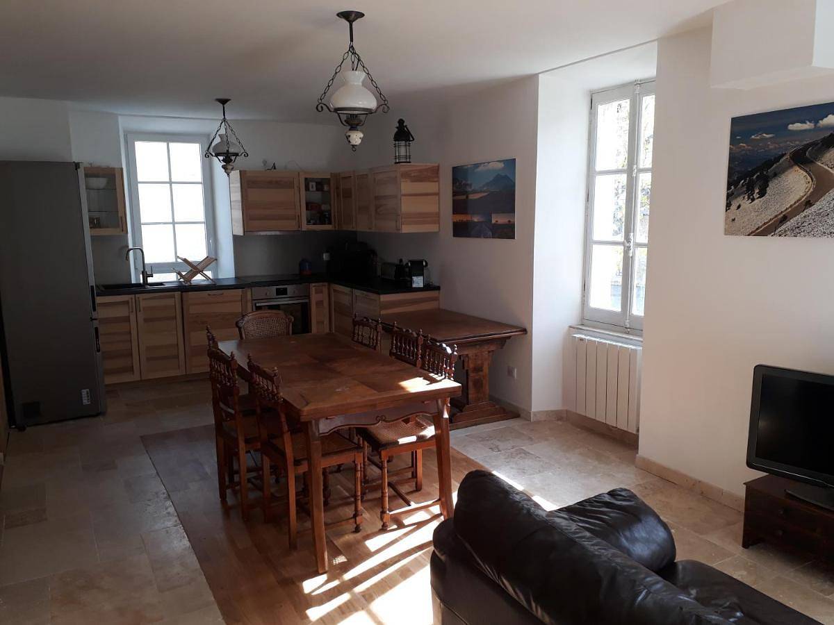 Ganze Wohnung, Appartement dans maison de caractère avec piscine in Banon, Forcalquier und Umgebung