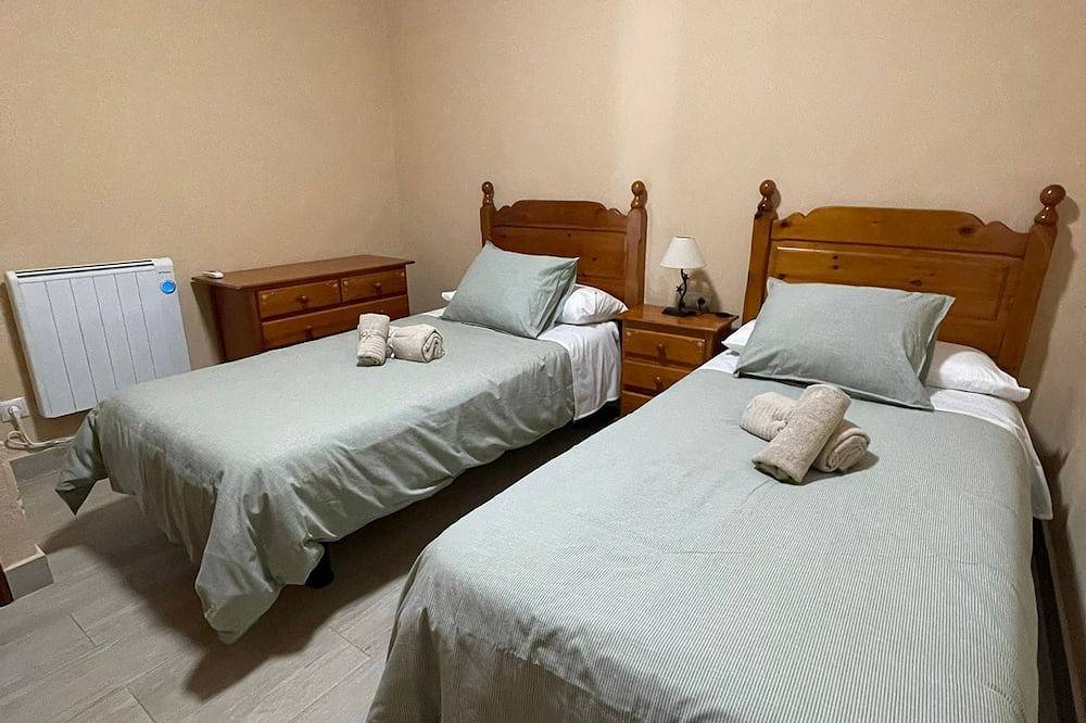 Casa La Peña (Pet friendly) 1 min drive from the beach! in Isla Cristina, Costa de la Luz