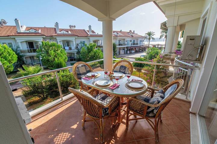 Holiday rental for 7 people, with pool and balcony in Fethiye