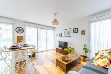 Gîte pour 6 personnes, avec vue et balcon à Massy