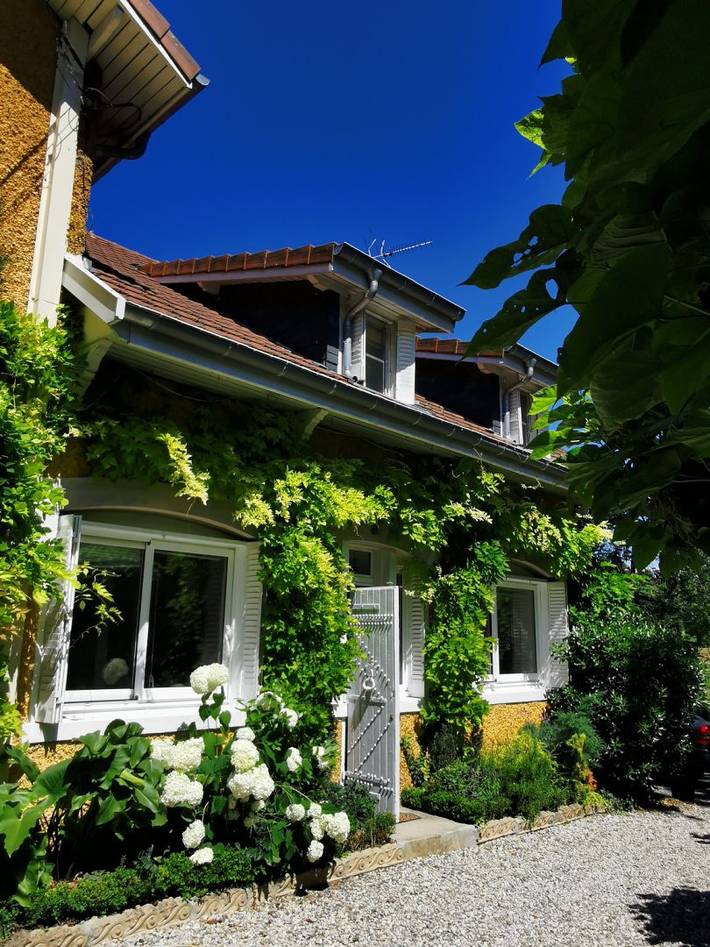 Gîte pour 4 personnes, avec jardin et terrasse