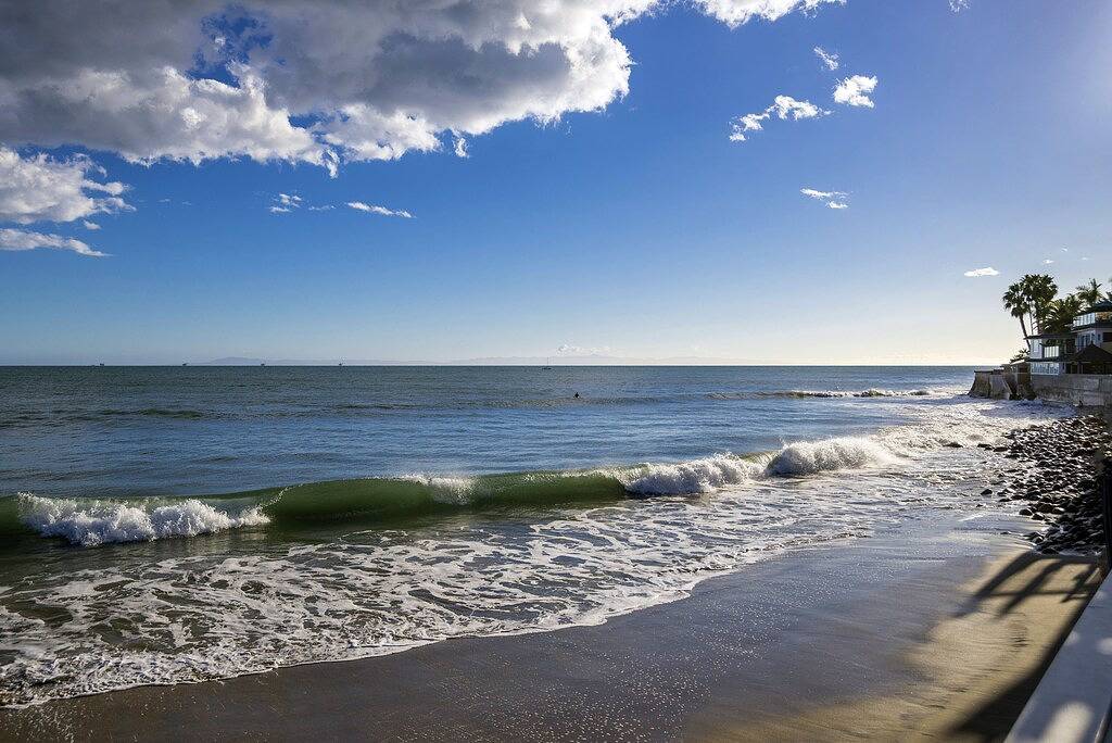 Bootshaus - Am halbprivaten Strand, erbaut wie ein eigenes Segelschiff mit Kamin! in Montecito, Santa Barbara County