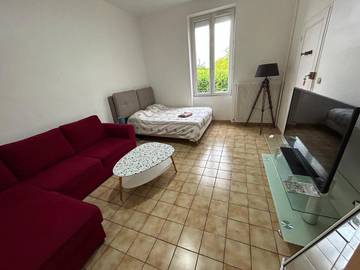 Cottage pour 3 personnes, avec jardin à Montceau-les-Mines