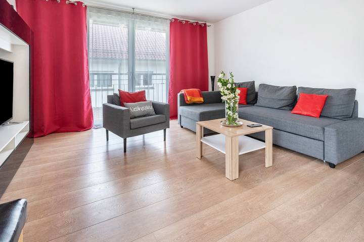 Entire apartment, Apartment 'Teufelsmühlblick' with Mountain View, Balcony and Wi-Fi in Loffenau, Northern Black Forest