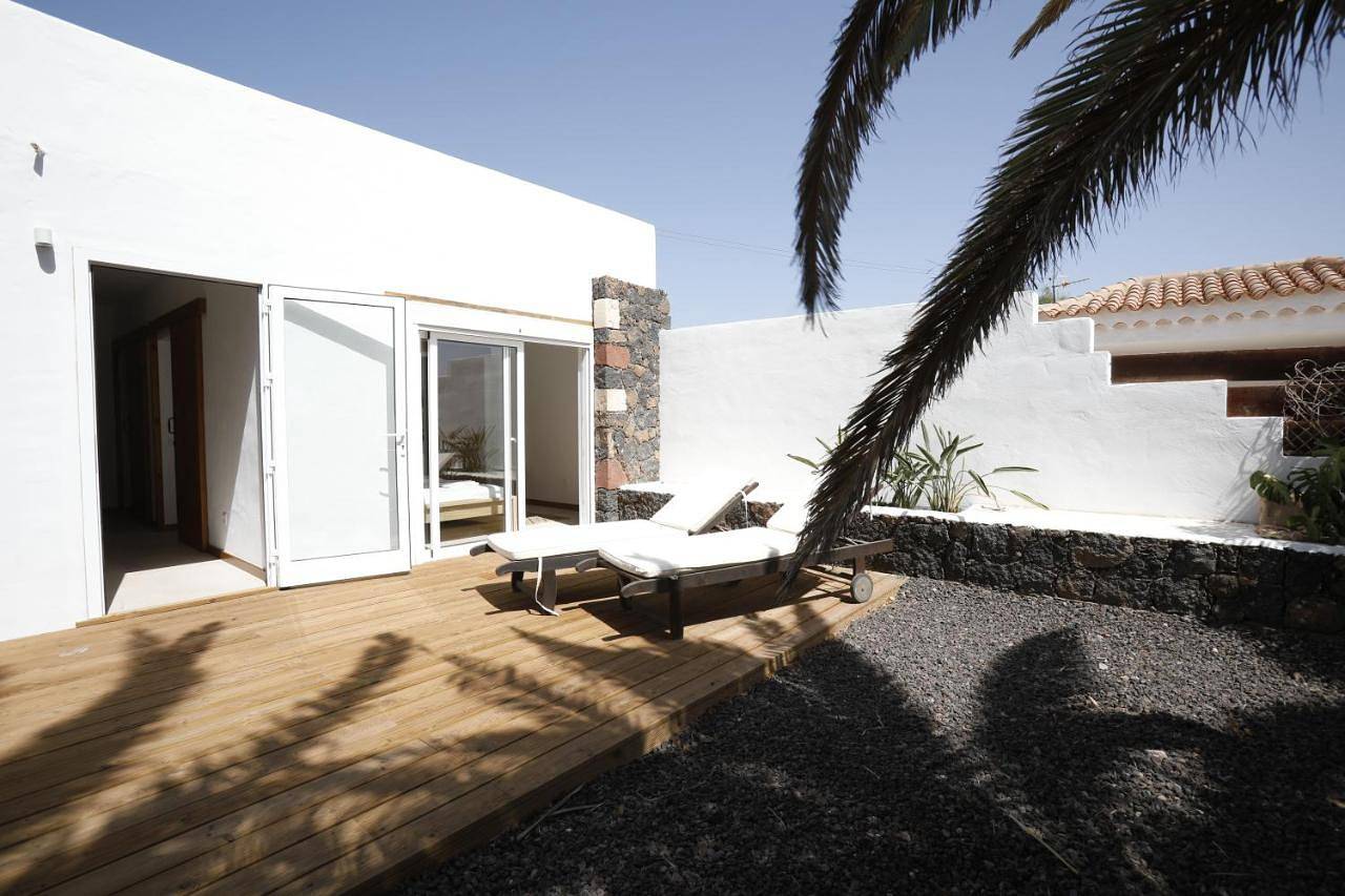 Double Room with Private Bathroom in Lajares, La Oliva