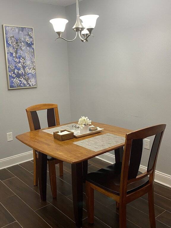 Cozy Garden Home on Private Street in Baton Rouge, East Baton Rouge Parish