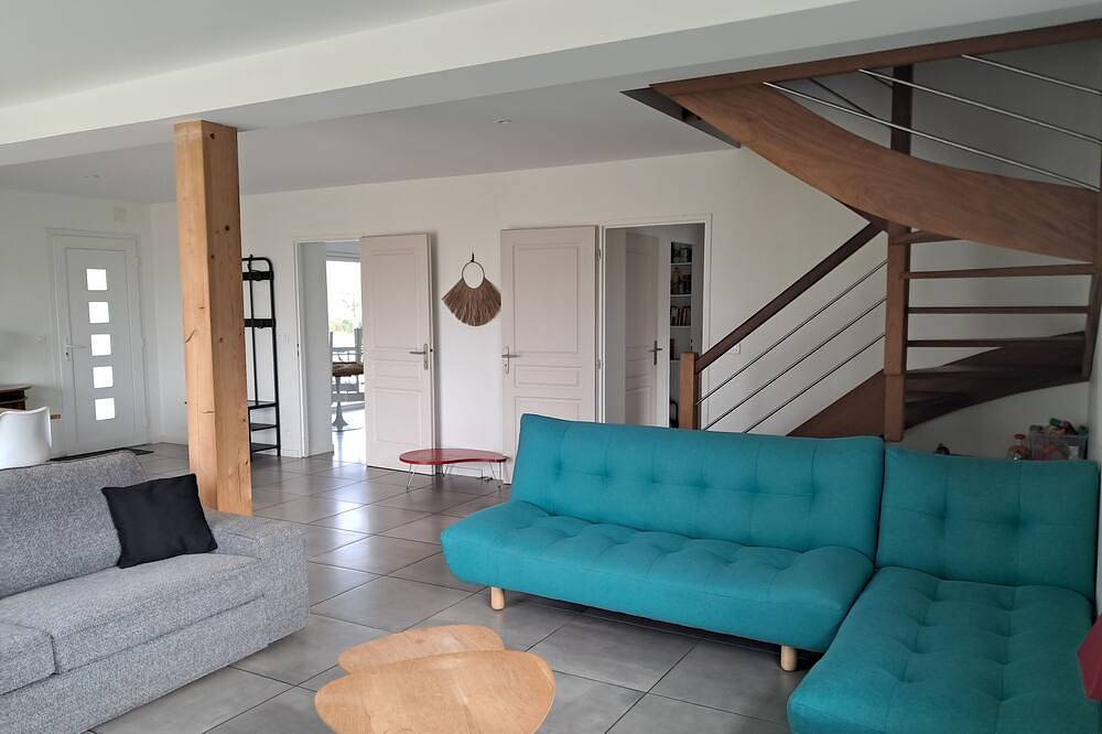 La grange Cabirol- Grande maison rénovée à 10 mn de l'océan avec piscine in Orx, Côte d’Argent