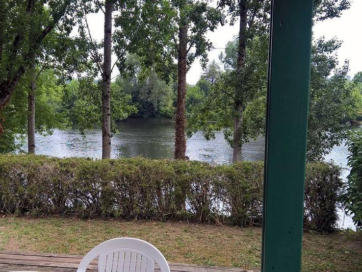 Gîte pour 6 personnes, avec bassin pour enfant, animaux acceptés à Badefols-sur-Dordogne - 4