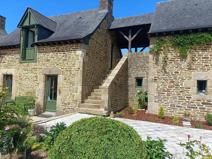 Gîte pour 3 personnes, avec balcon ainsi que vue et jardin à Antrain - 2