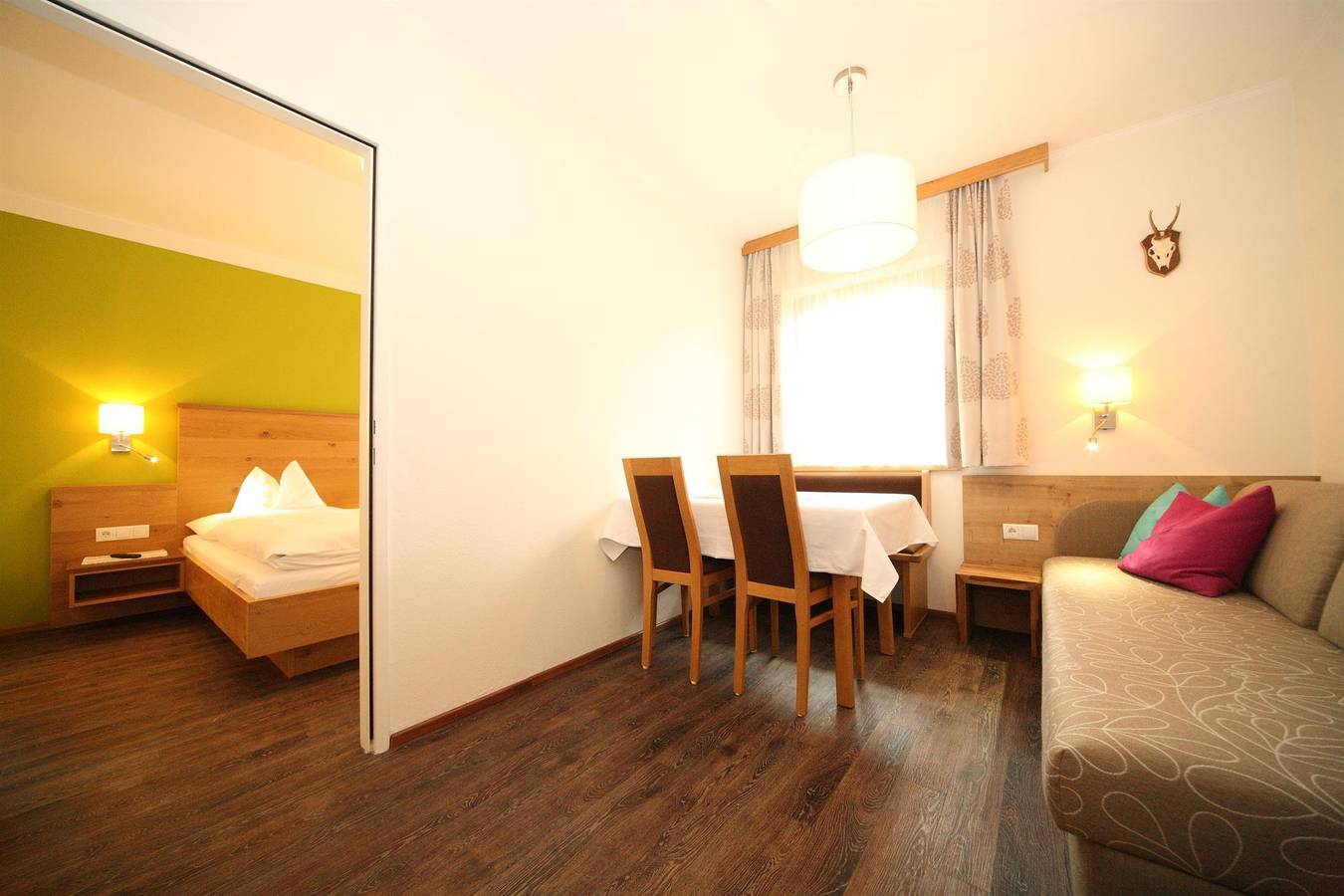 Ganze Ferienwohnung, Appartment f. 2 Pax./1 Schlafraum/Bad, Wc in Schladming, Schladming-Dachstein