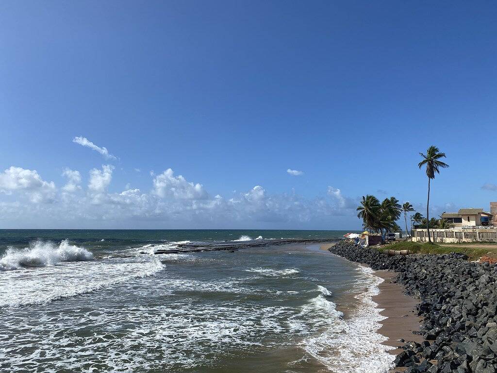 Casa a Beira mar in Camaçari, Bahia