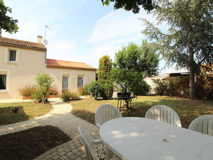 Gîte pour 6 personnes, avec terrasse