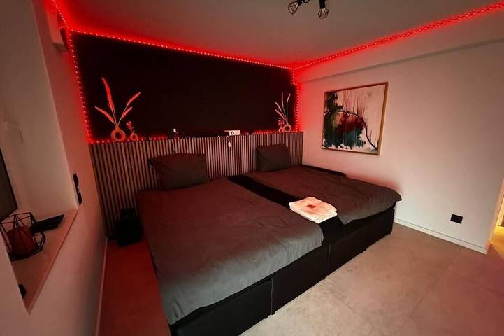 Ferienwohnung für 2 Personen, mit Sauna und Whirlpool in Koblenz - 2