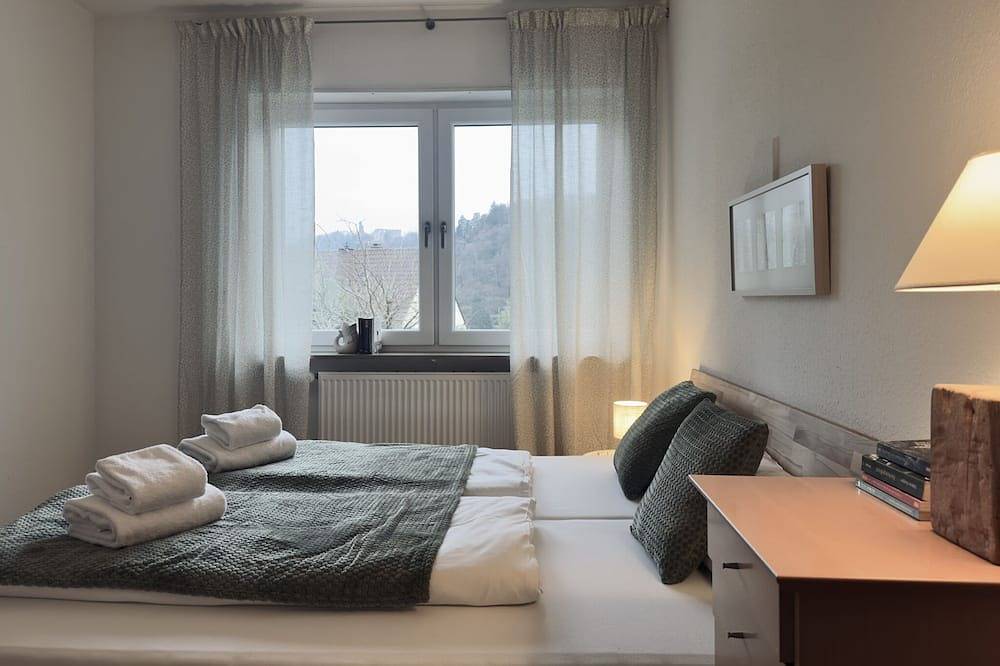 Zu Hause über den Dächern von Bad Dürkheim. in Bad Dürkheim, Pfälzer Rheinebene