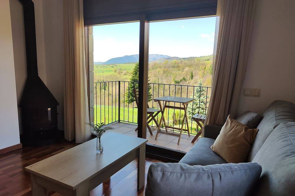 Entire apartment, Paratge Fabas - Coll Pregon in Molló, Catalan Pyrenees