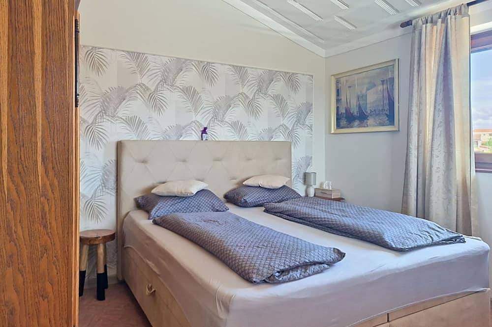 Ganze Wohnung, Angenehme Wohnung für 4 Leute mit  W-Lan, Klimaanlage, Tv, Terrasse und Haustiere erlaubt in Umag, Umag und Umgebung