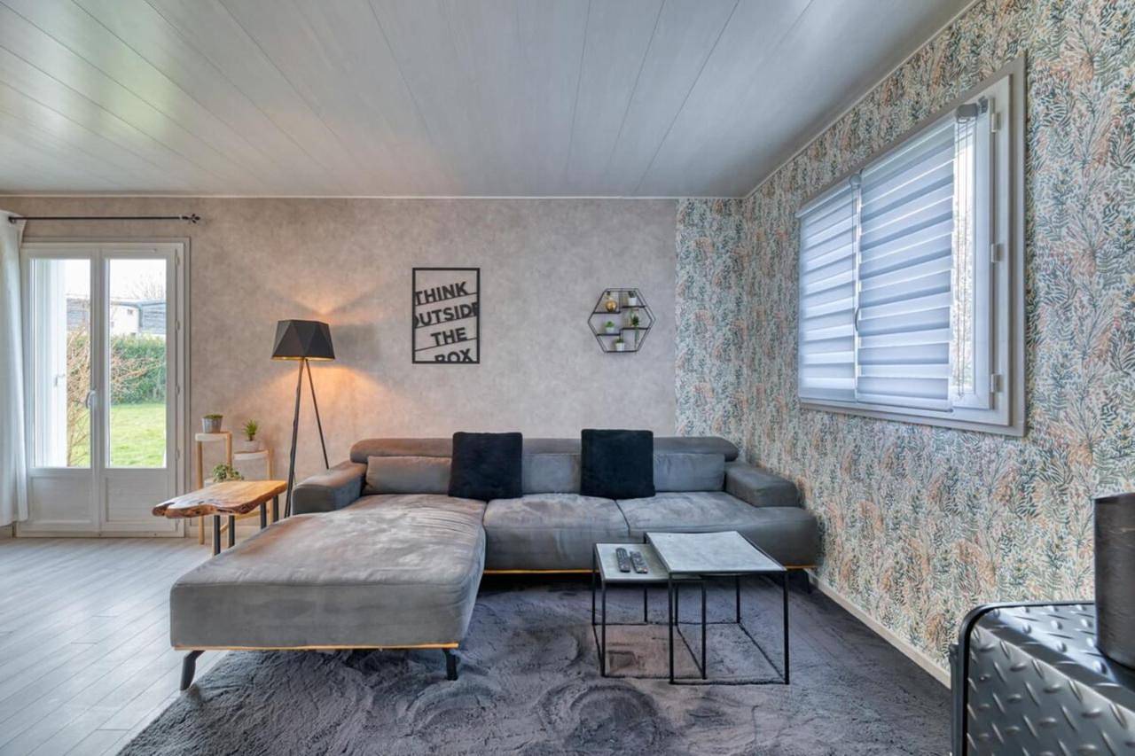 Four-Bedroom House in Val-de-Reuil, Région de Les Andelys