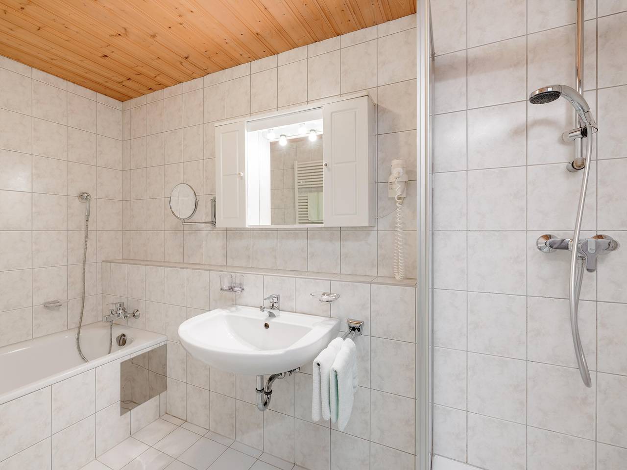 Ganze Ferienwohnung, Ferienwohnung Iii - 70 m² in Oetz, Ötztal