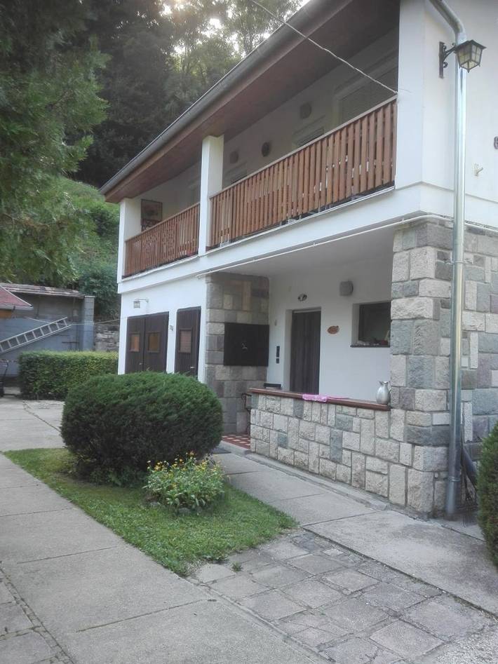 Maison d’hôte pour 2 personnes, avec terrasse et jardin