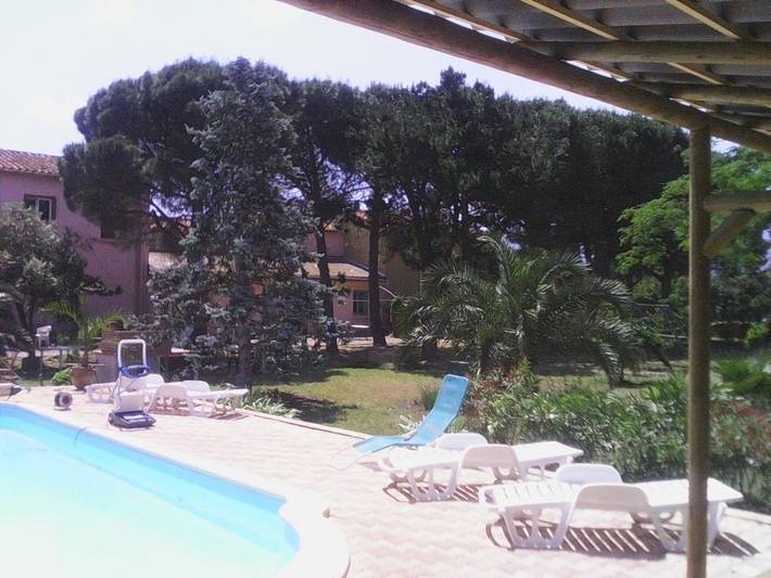 Location de vacances pour 6 personnes, avec piscine et jardin, animaux acceptés à Palau-del-Vidre - 4