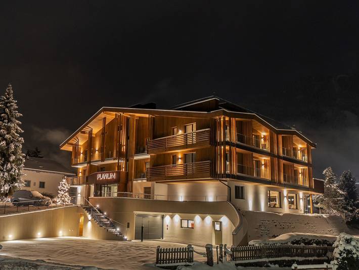 Ferienwohnung für 2 Personen, mit Balkon und Garten sowie Ausblick in St. Ulrich in Gröden