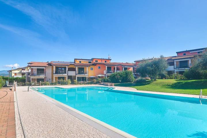 Apartamento de vacaciones para 4 personas, con piscina y jardín - 1