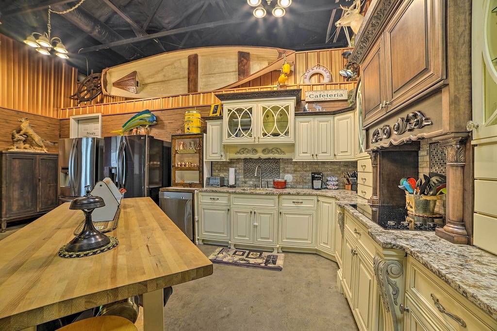 Cottage for 16 Guests in Kentucky Lake, Stewart County