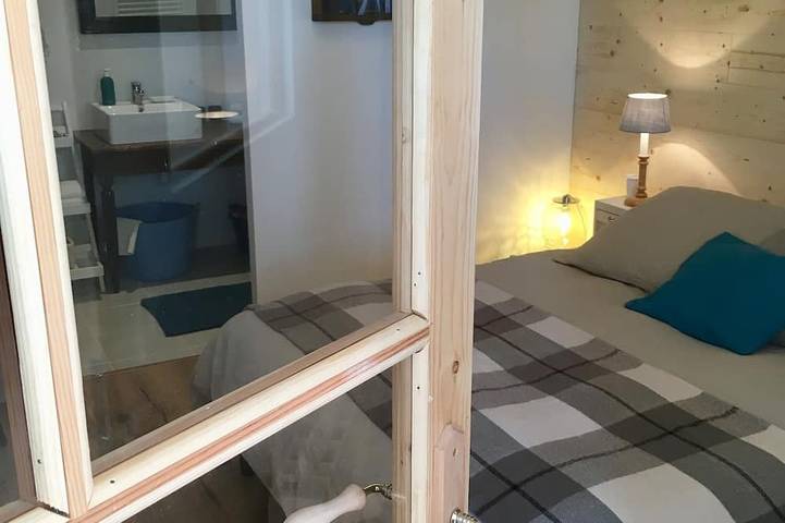 Gîte pour 2 personnes, avec jacuzzi et jardin à Collonges - 2