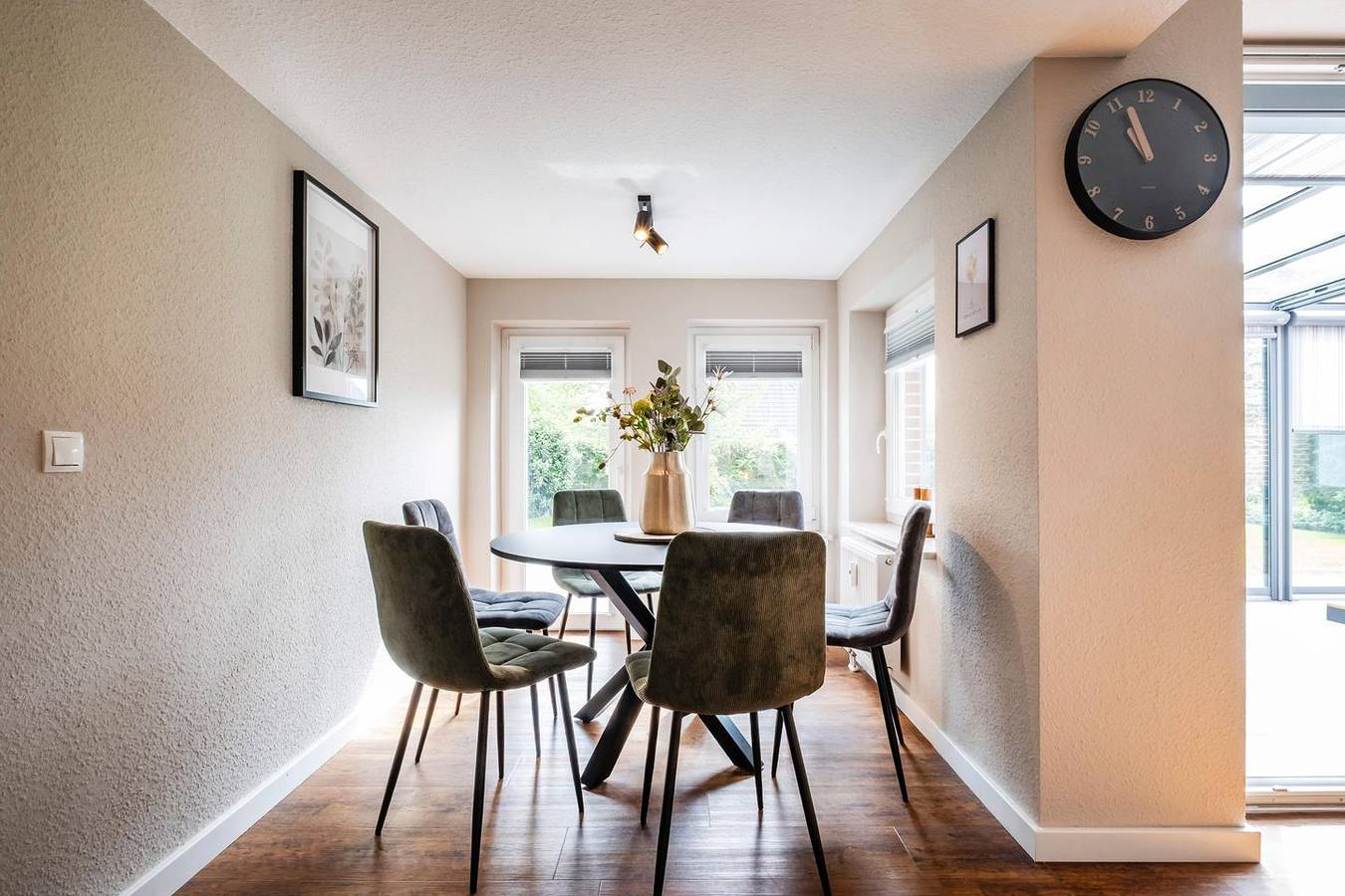 Ganze Wohnung, Ferienwohnung für 6 Personen in Kurparknähe mit Sauna und Garten und Wintergarten in Büsum, Dithmarschen