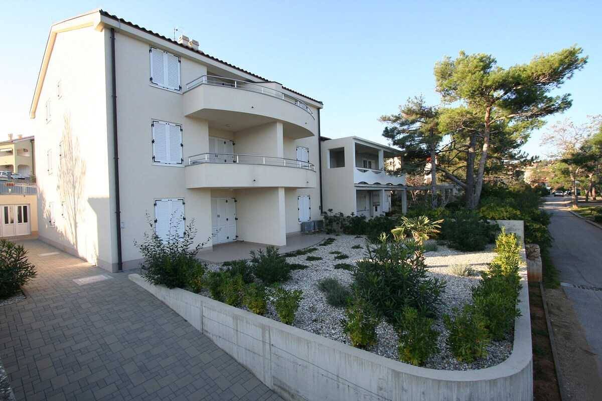 Apartamento inteiro, Apartment Djakovic (10034-A4) in Silo (Krk), Krk