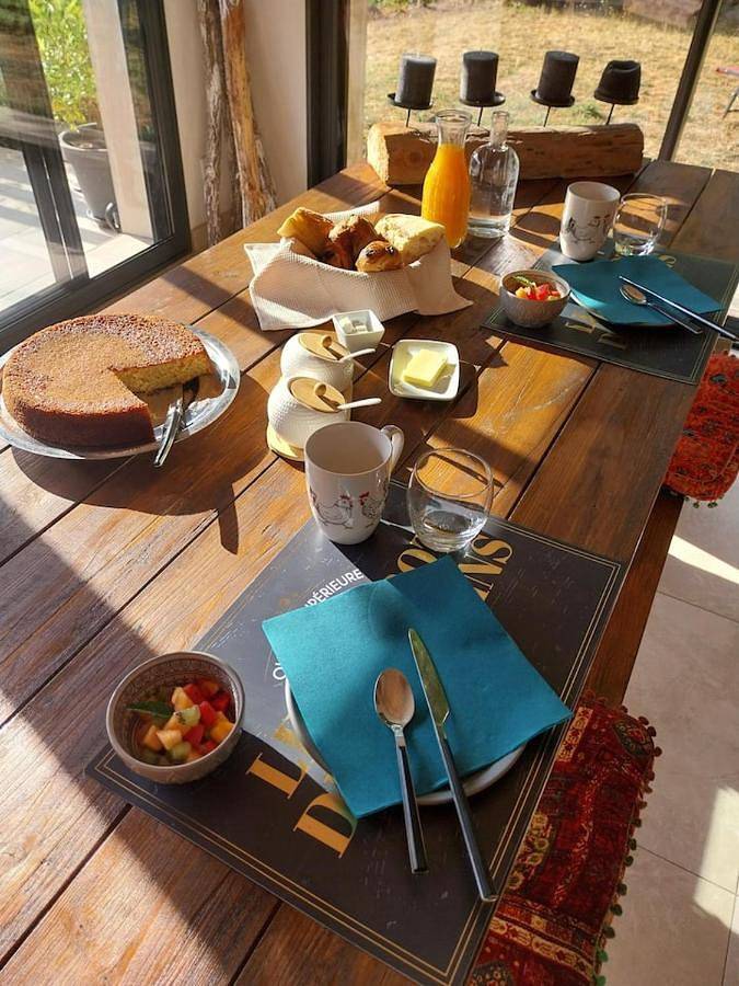 Location de vacances pour 2 personnes, avec vue et jardin à Saint-Sauveur-de-Montagut - 3