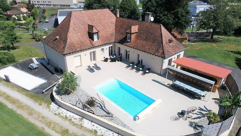 Chambre d’hôte pour 2 personnes, avec jacuzzi ainsi que jardin et piscine à Sarlat-la-Canéda - 2