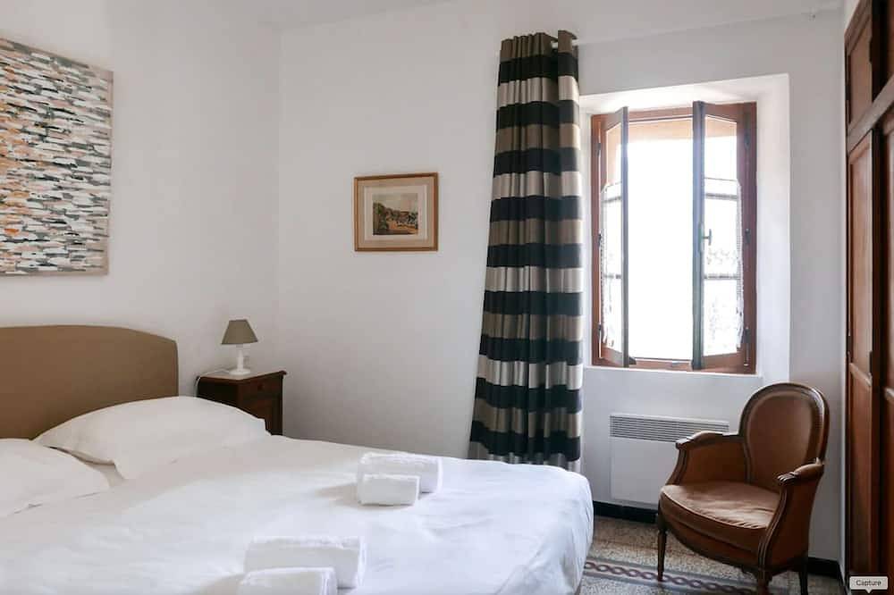 Maison Centre Village Ota 4 Personnes in Ota, Parc naturel régional de Corse