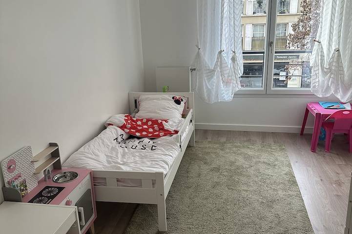 Appartamento intero, Appartement Idéal Pour les Familles, Proche de Paris et des Futurs Jo ! in Saint-Ouen, Senna-Saint-Denis
