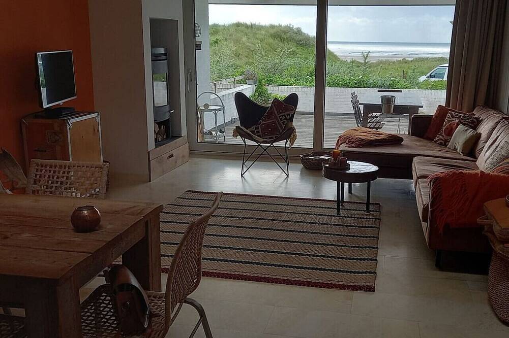 Ganze Wohnung, Strandhuis in de duinen met uitzicht op zee. in IJmuiden, Nationaal Park Zuid-Kennemerland