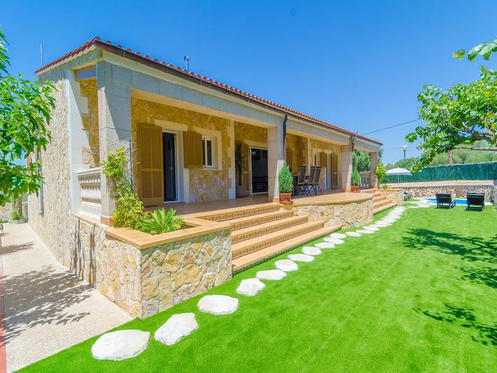 Chalet para 6 personas, con piscina y jardín en Sa Ràpita