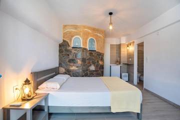 Maison d’hôte pour 2 personnes, avec terrasse et jardin dans Paros