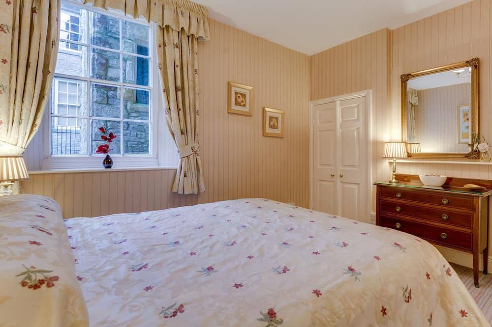 Entire apartment, Orton Hall, Royalist Suite in Yorkshire Dales National Park