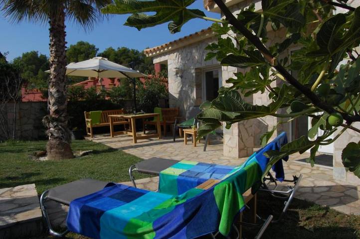 Casa rural para 6 personas, con piscina además de balcón y jardín en els Masos de Pals - 2