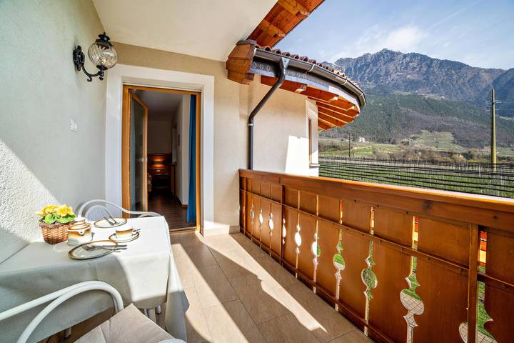 Appartamento per 2 persone, con Balcone e Giardino a Lagundo