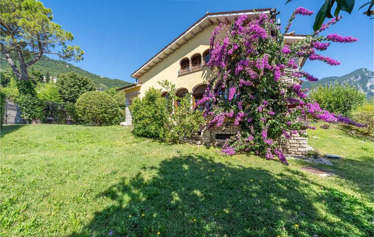 Ferienhaus für 8 Personen, mit Garten in Gargnano - 2