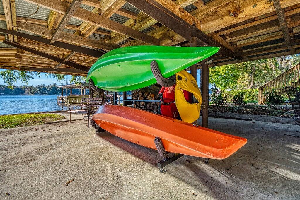 Haus am wunderschönen Lake Talquin, Quincy, Fl, mit Kajaks und großartigem Angeln in Gadsden County