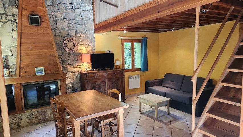 Gîte für 3 Personen, mit Terrasse und Garten sowie Ausblick in Alpes-de-Haute-Provence - 4